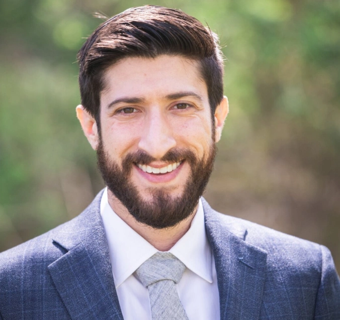 dr Scott is a periodontal specialist at city edge dental